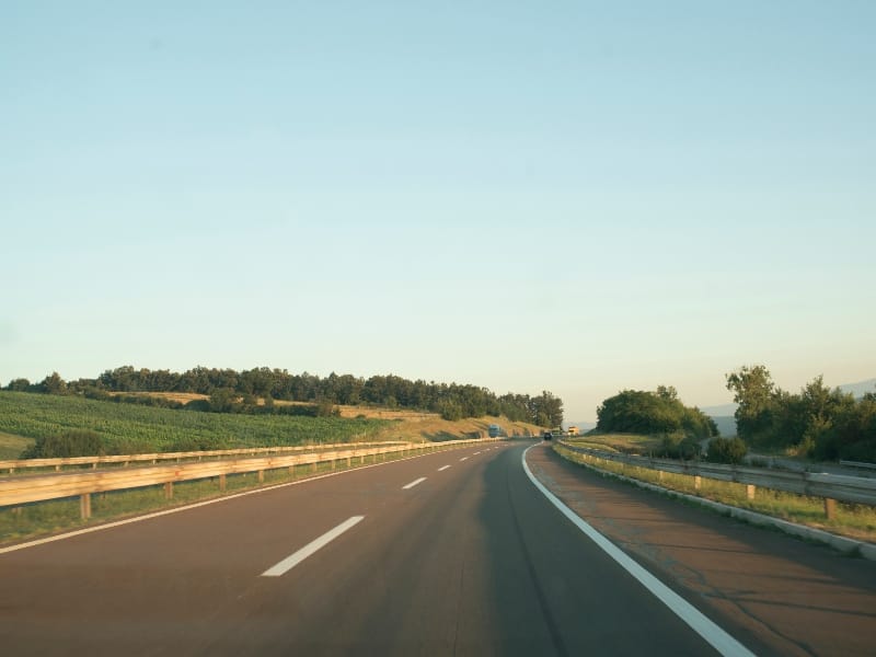 Hollister long-distance towing